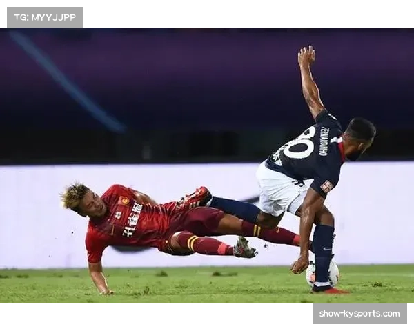 世界杯期间联赛照常 球员状态保持成新课题