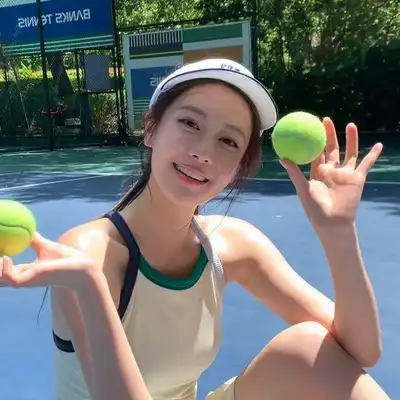 董思静